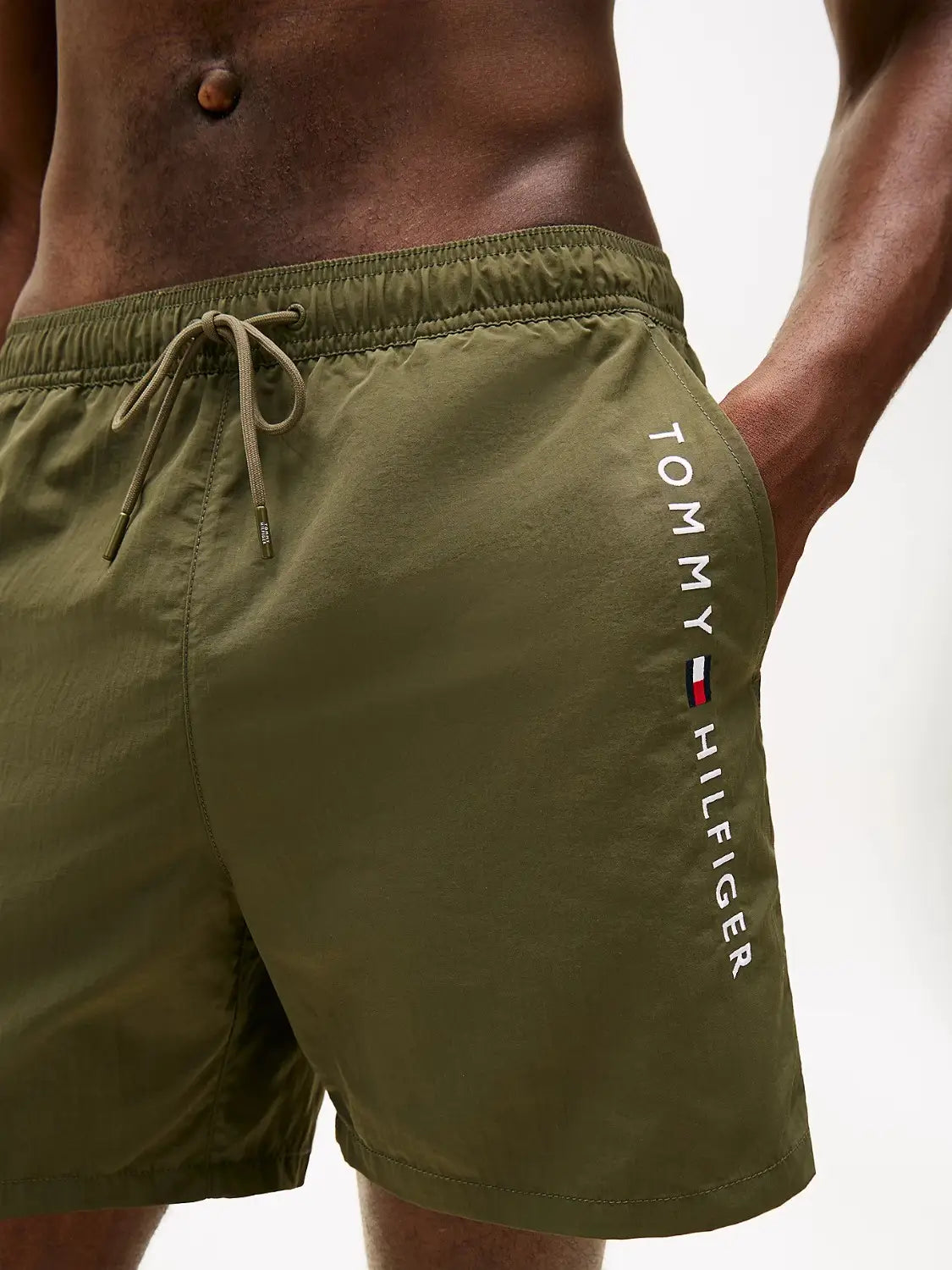 short-de-bain-tommy-hilfiger-kaki-um0um03748rbn-zoom