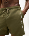 short-de-bain-tommy-hilfiger-kaki-um0um03748rbn-zoom