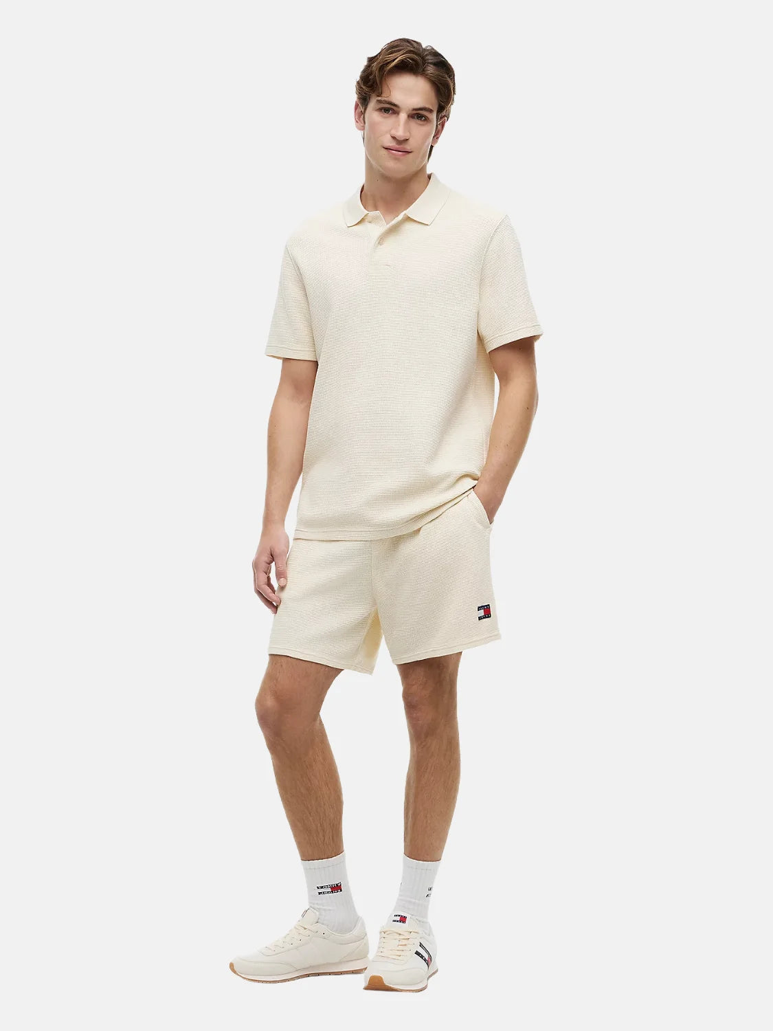 short-tommy-jeans-blanc-porte