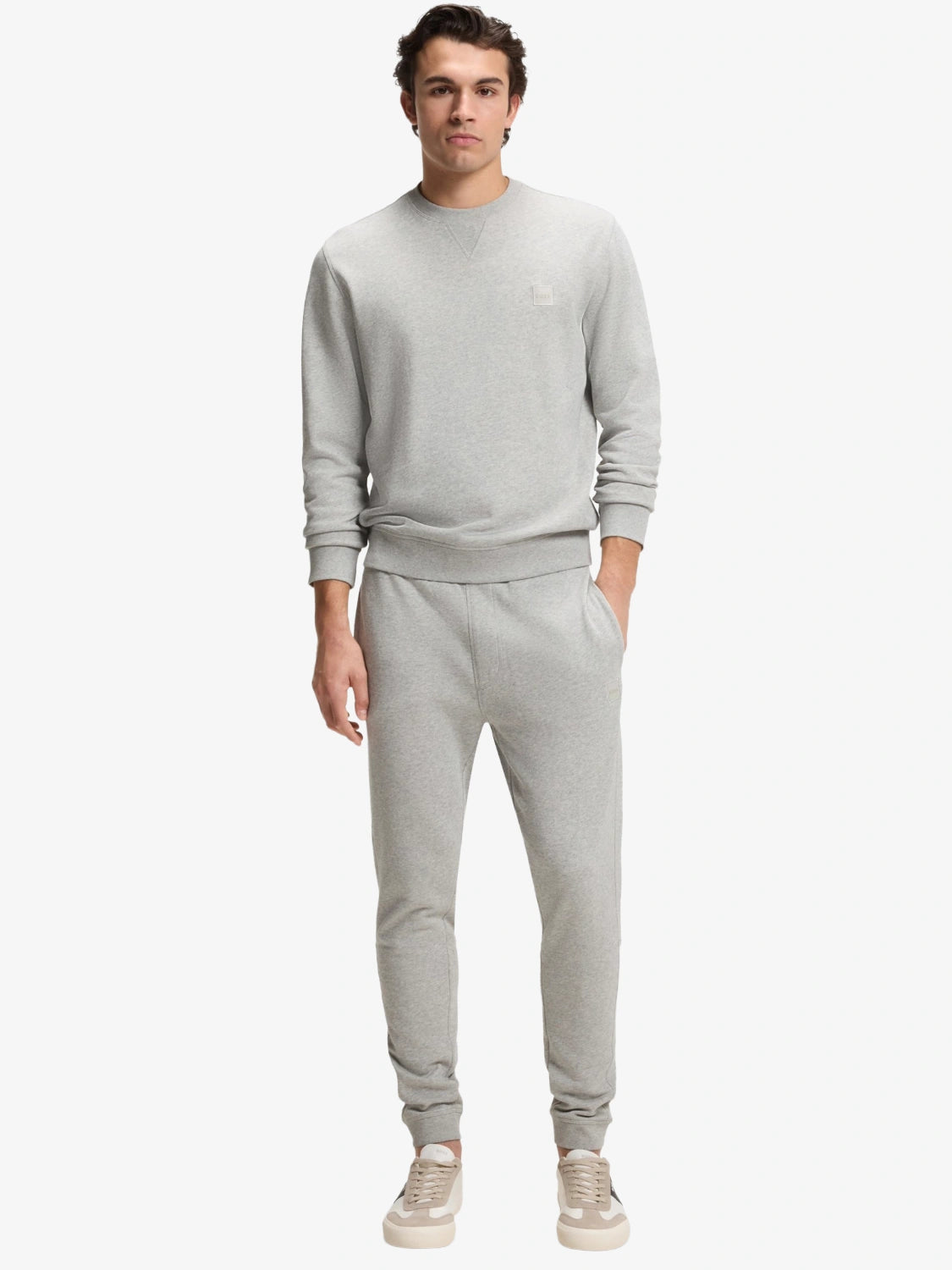 sweat-boss-gris-molleton-porte-50509323084
