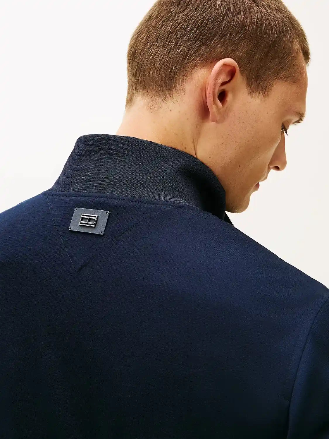 sweat-homme-tommy-hilfiger-mw0mw42559c1g-detail