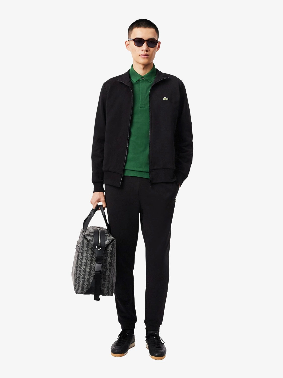 sweat-lacoste-noir-homme-SH9622-00-031-porte