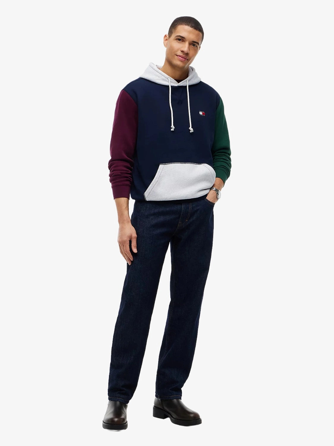 sweat-tommy-jeans-marine-homme-DM0DM23737C1G-porte