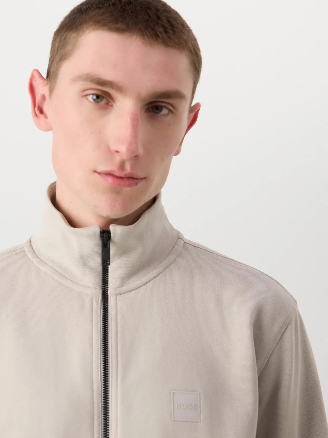 sweat-zippe-boss-beige-homme-face-zoom