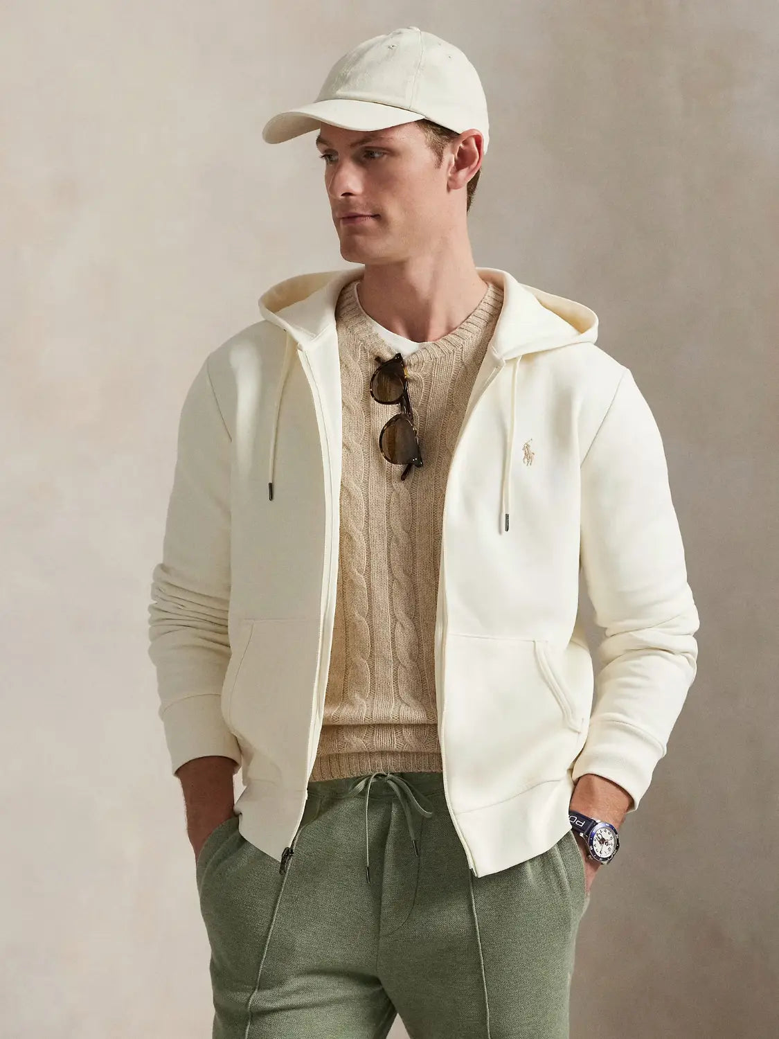 sweat-zippe-ralph-lauren-beuge-homme-face