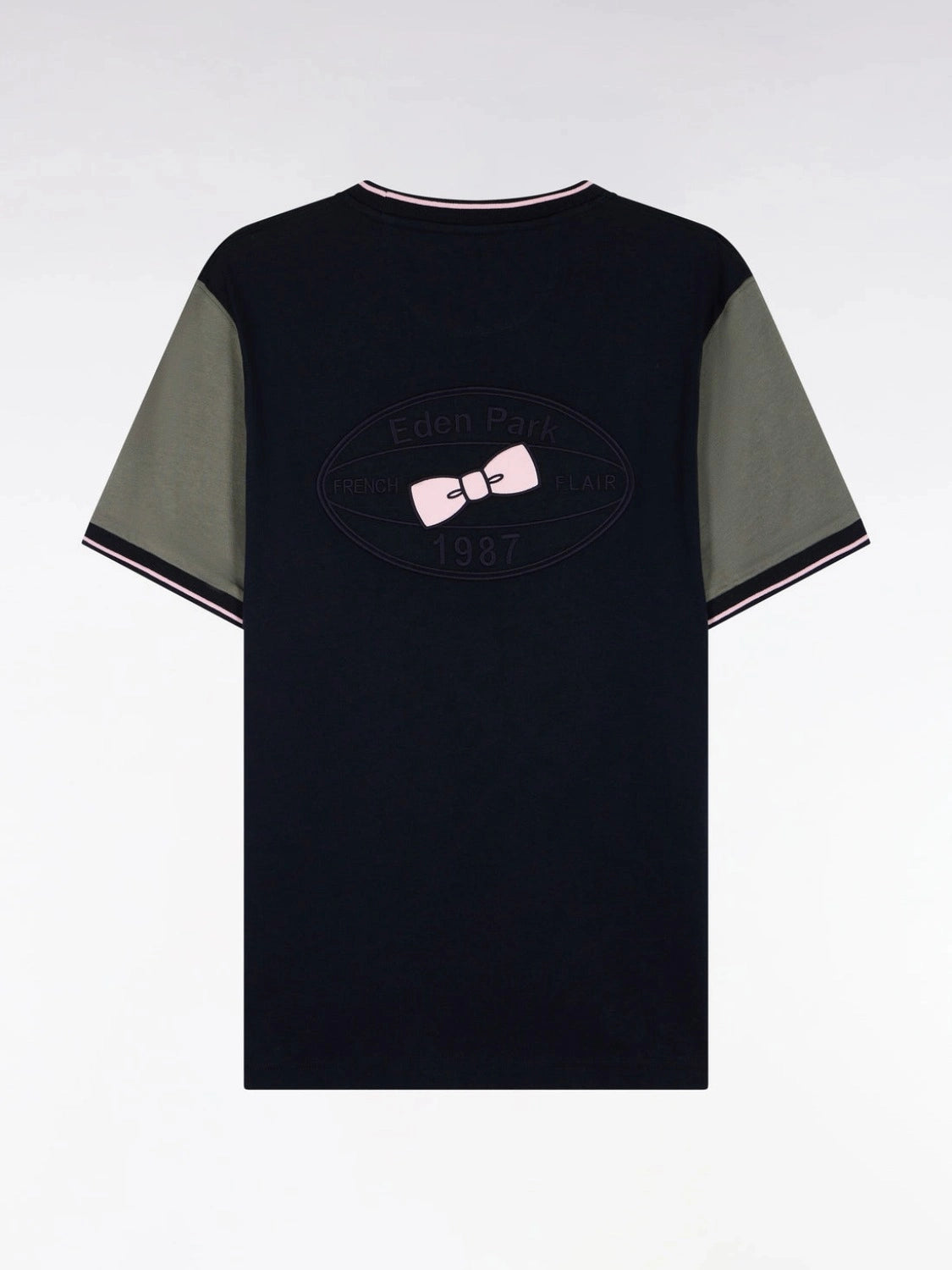 t-shirt-eden-park-noir-homme-H26MAITC0018-a-plat