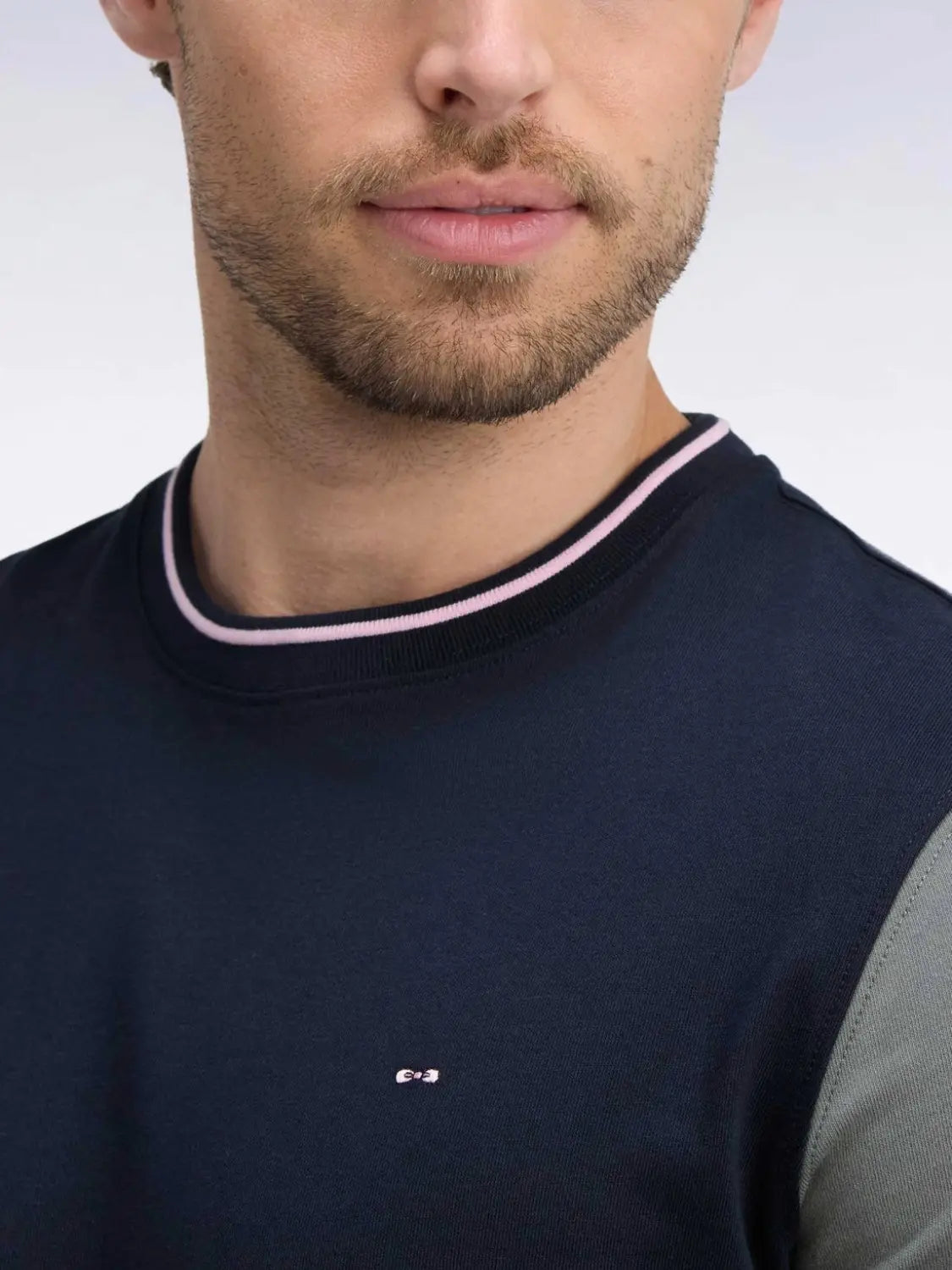 t-shirt-eden-park-noir-homme-H26MAITC0018-zoom