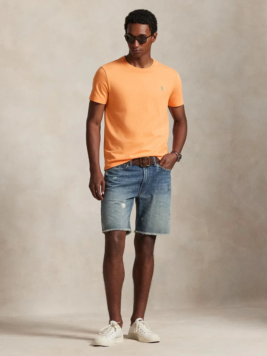 t-shirt-ralph-lauren-orange-homme-710671438457-porte