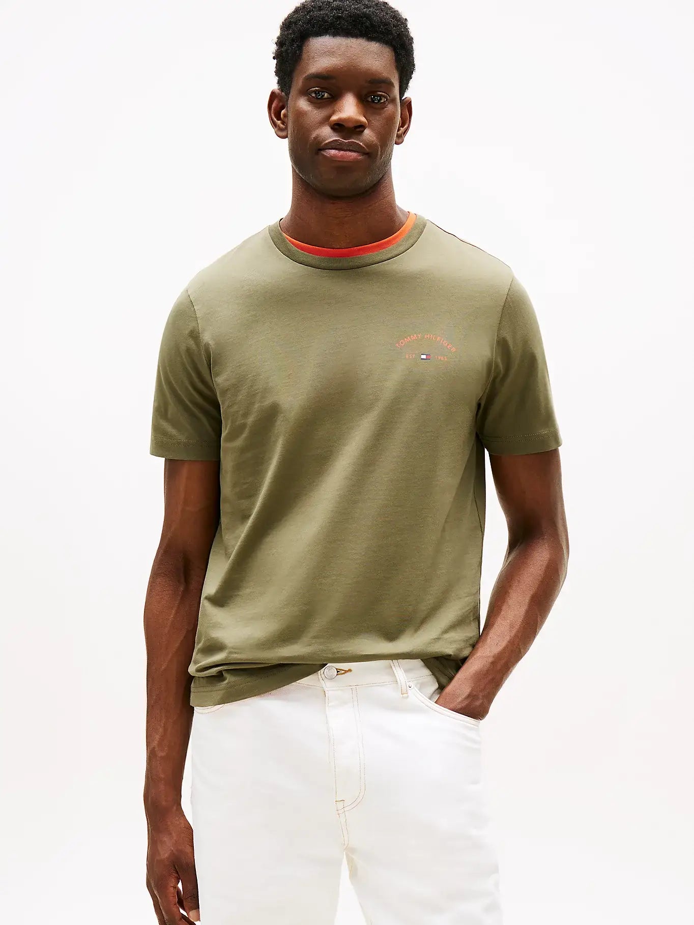 t-shirt-tommy-hilfiger--homme-kaki-face