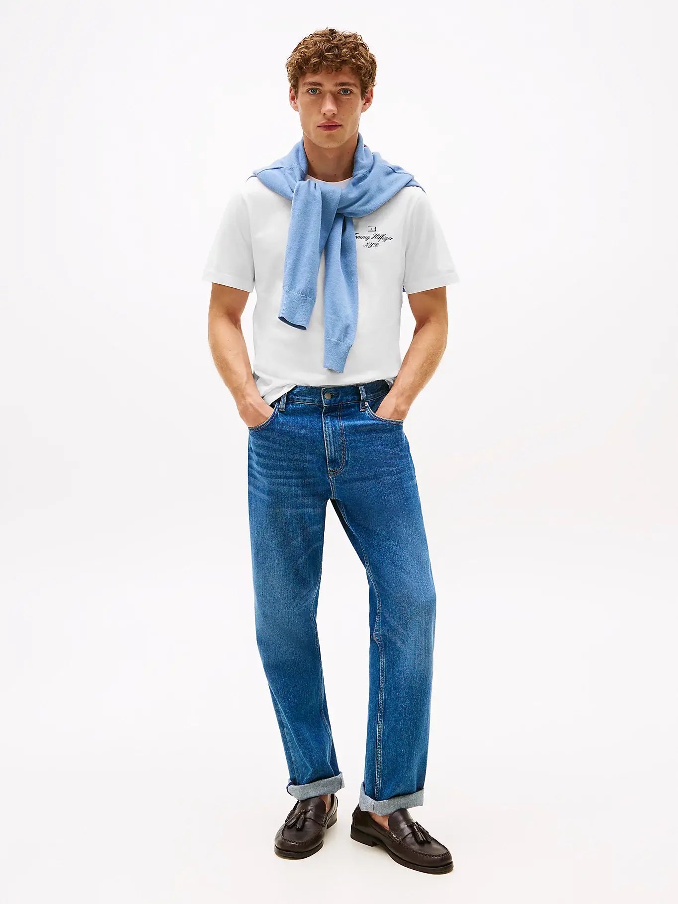 t-shirt-tommy-hilfiger-homme-blanc-porte