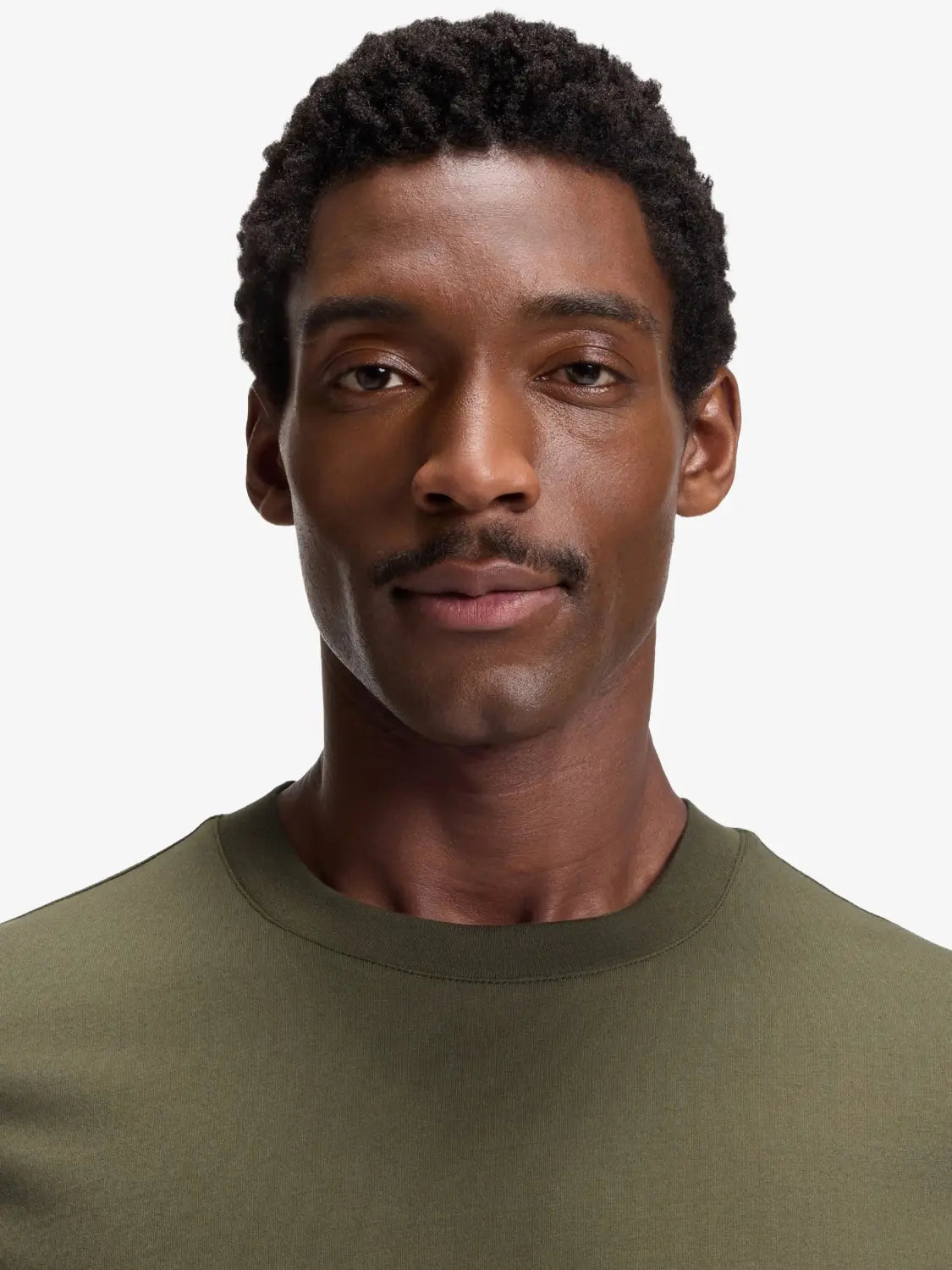tee-shirt-boss-kaki-homme-50565995347-zoom