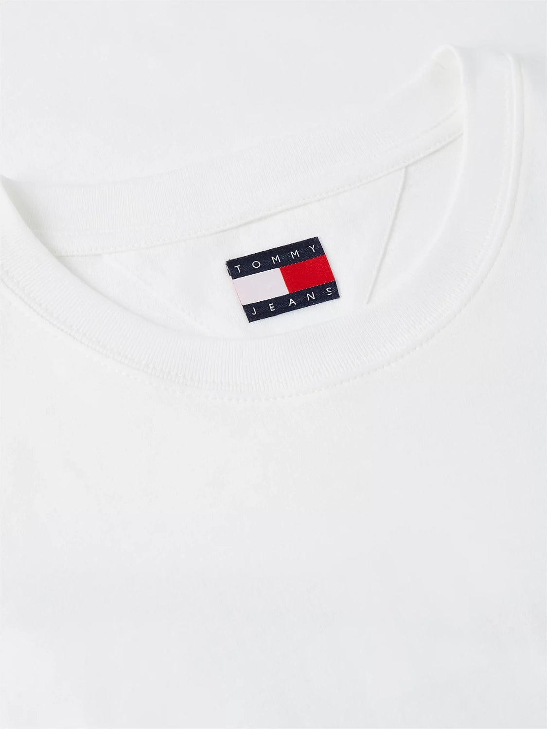 tshirt-tommy-jeans-beige-detail