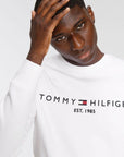 Sweat logo Tommy Hilfiger blanc en coton bio - Georgespaul