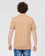 Afbeelding in Gallery-weergave laden, T-Shirt BOSS beige en jersey pour homme I Georgespaul
