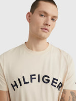 Charger l&#39;image dans la galerie, T-Shirt Tommy Hilfiger beige en coton bio pour homme I Georgespaul

