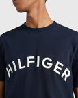 T-Shirt logo Tommy Hilfiger marine en coton bio - Georgespaul